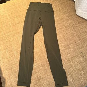 LULULEMON ALIGN SIZE 4
